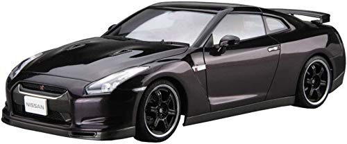 Aoshima 06218 Nissan R35 GT-R Spec-V '09 Car Scale 1/24 Hobby Plastic Kit