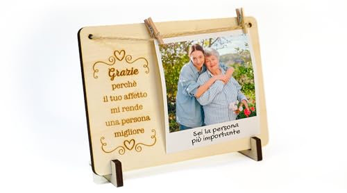 Dacl’Art - Portafoto da Parete Multiplo con Clip in Legno “Grazie” – Cornice Foto 12x18 cm con Mollette e Corda – Idea Regalo Originale per Amici e Persone Speciali – Decorazione da Tavolo e Parete