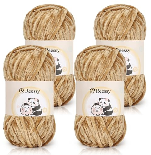Reessy Chenille Yarn 400g, Super Soft Chunky Wool for Knitting-Light Khaki | Thick Velvet Chenille Wool for Knitting 100g balls, Chunky Crochet Yarn for Crochet Blanket, Amigurumi, Handbag, DIY Crafts