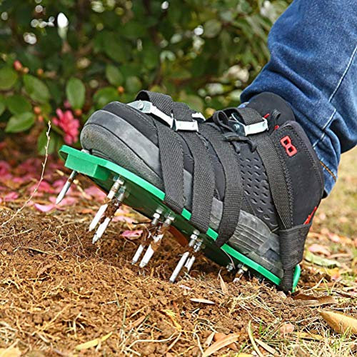 Aérateur De Pelouse, Chaussures De Scarificateur À 26 Vis, Scarificateur De Pelouse Portable, Scarificateur De Jardin Manuel, Chaussures D'aération De Pelouse Faites avec 8 Sangles pour Votre Pelouse