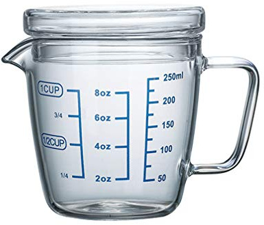 Healeved Heat Resistant Glass Measuring Cup Scale Marking Cup Microwave Measuring Cup with Lid (250ml)