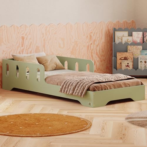 smartwood Barnsäng 70x140 cm med Fallskydd, av Furuträ, Grön, TILA 6 | Montessori golvsäng, ribbotten upp till 230 kg, FSC-certifierad, rundade kanter, enkel montering, från 3 år, 73x143x40 cm