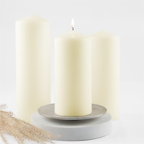 HOFER STUMPENKERZEN SET sortiert - Ø 68 x 150/180/210 mm – elfenbein, creme, champagner | besonders lange Brenndauer ca. 45/60/96 Std. | Laternenstumpen | Stumpen Kerzen | 3er Kerzen Set