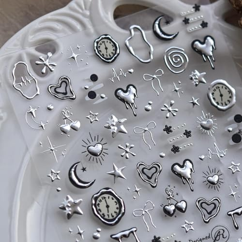 Celblisora silver nagelkonst klistermärken hjärta stjärna nageldekaler med metalldesign 5D präglad självhäftande klocka naglar klistermärken berlocker tillbehör för kvinnor flickor barn manikyr