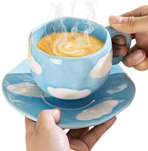 LEKEFETO Tasses en céramique irrégulières avec soucoupe : 250 ml Tasses à café nuages peintes à la main, ensemble de tasses à café, tasse créative, cadeaux pour filles, petite amie, mères, amoureux