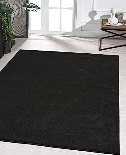 the carpet Marley eleganter Designer Teppich Wohnzimmer, weicher & pflegeleichter Kurzflor Wohnzimmerteppich in Schwarz, Teppich 120 x 170 cm
