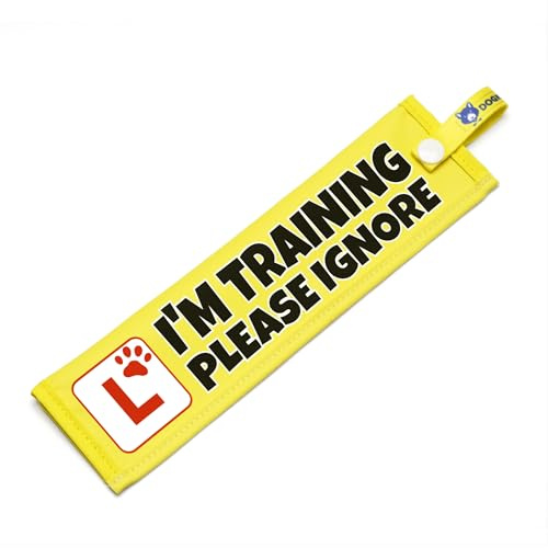 I’m Training Please Ignore Lead Sleeve – High Visibility Training Lead Wrap for Dog Walks – Bright Yellow Space Awareness Warning with Secure Snap Attachment – Double Sided Lead Cover