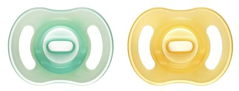 Tommee Tippee Ultra-Light StayPut Night Glow Soother 0-6m Pack of 2 | Lightweight One-Piece Design