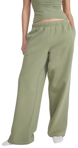 Style & Republic Damen Baggy Relaxed Fit Jogginghose aus Baumwolle | Weites Bein, Elastischer Bund mit Kordelzug, Ultraweich Fleece, Loungewear für Yoga & Freizeit, Sweathose mit Taschen, Olive S