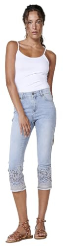 Koroshi Pantalón Jeans Capri elástico con Doble Push-up y Bordado étnico en Claro para Mujer, de Color Azul CL/Light Blue, Talla 38