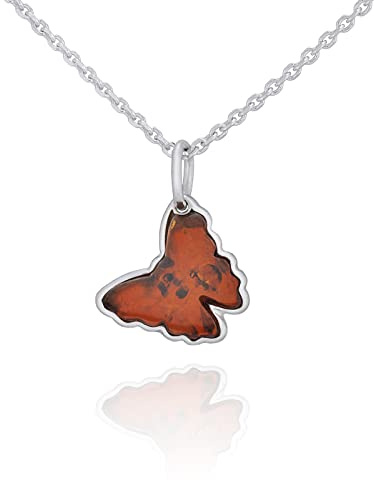 AMBEDORA Collar Pequeño Delicado para Mujer, Plata de Ley Pulida, Ámbar Báltico en Color Coñac Mariposa Tallada, Colgante Mariposa de Ámbar con Cadena