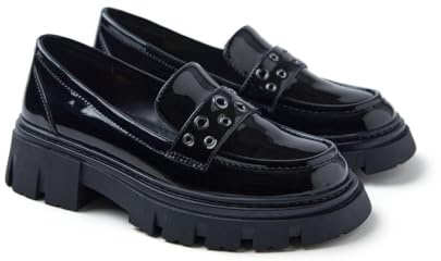 Gioseppo, Modelo CHEAM,Mocasines para niña acharolados con Detalle de Antifaz y ollados. Cuentan con Plantilla Acolchada.