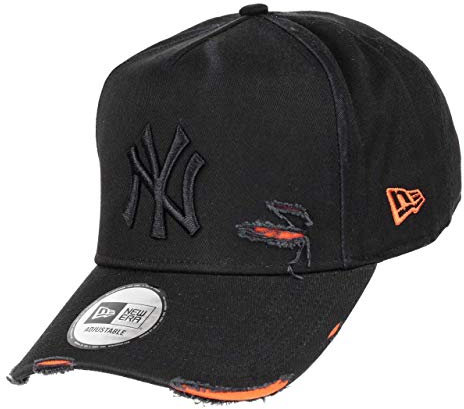 New Era New York Yankees Distressed A-Frame Adjustable Cap - One-Size