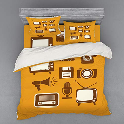 Ambesonne TV Show Bedding Set, Retro Electronic Media Megaphone Radio Telephone Cassette, 4 Piece Duvet Cover Set with Shams and Fitted Sheet, King Size, Apricot Chocolate