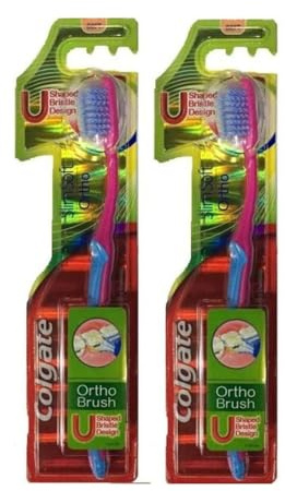 Colgate Ortho Brush Slim Soft Zahnbürste, 100 % Ganzmundreiniger, Wangen- und Tongune-Reiniger, geformtes Borsten-Design, 4 Stück, manuell, Erwachsene, Rosa