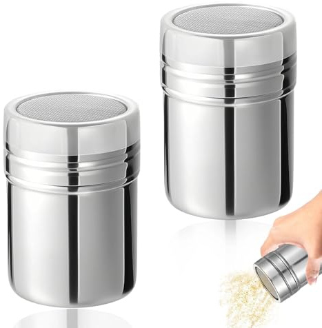 ATTEEFI 2 Pezzi Spargi Zucchero a Velo, 304 Agitatore per Farina in Acciaio Inox, Argento Zucchero a Velo Spargitore, con Coperchio Antiumidità, per Sale e Polvere di Caffè