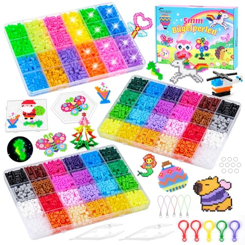 Homgaty Juego de 36 cuentas para planchar, brillantes y brillantes en la oscuridad, cuentas de 5 mm con 2 placas, patrón, 4 papel de planchado, colgantes y accesorios, juego creativo de perlas para