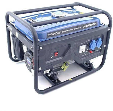 Hyundai 65132 - Generatore Professionale 3 Kw con AVR
