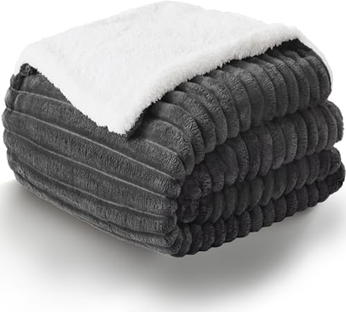WAVVE Decke Sherpa Kuscheldecke Flauschig Grau - Extra Warme Dicke Weiche Grobe Kordecke Sofaüberwurf, Sofadecke Doppelgesicht, 220x240 cm XL Wolldecke Couchdecke Wohndecke