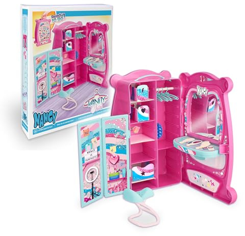 Nancy Vanity NAC94000 Armoire et Coiffeuse avec Miroir et Armoire avec Barres et tiroirs pour la poupée, paravent, siège et Cintre pour Les vêtements
