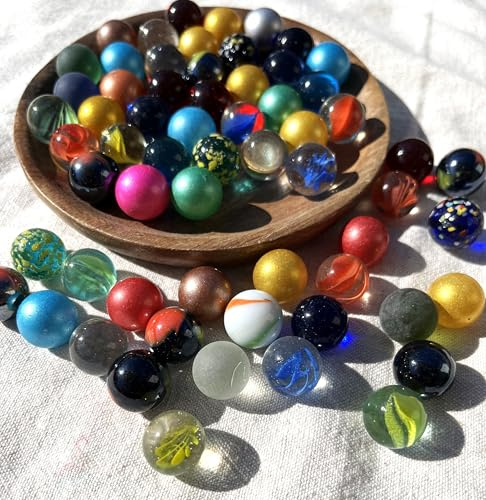 FAIRY TAIL & GLITZER FEE 60 billes en verre 16 mm – Grand mélange de couleurs – Billes colorées en verre pour jouer, bricoler, décorer – Jeu de billes, boules décoratives, décoration de plantes, piste