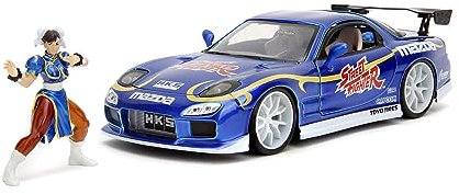 Jada Toys Street Fighter Figur Chun-Li mit Modellauto 1993er Mazda RX-7 - Set aus Actionfigur (6 cm) und Spielzeugauto (20 cm) für Fans und Kinder ab 8 Jahre