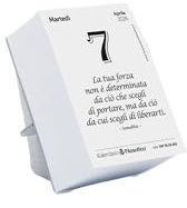 Il Calendario Filosofico 2026 con Supporto in Cartone, Formato A7 da 7,4x10,5 cm, Il Primo e L'Originale Calendario da Tavolo con 365 Giorni di Frasi Filosofiche, Ogni Giorno Una Frase, Made in Italy