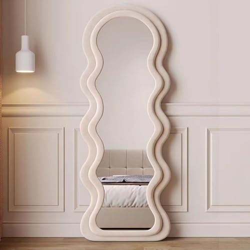 Specchio ondulato irregolare a figura intera, elegante specchio da pavimento ondulato con cornice in legno rivestita in flanella, perfetto per camera da letto, soggiorno o centro commerciale, bianco