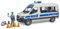 bruder 02683 - MB Sprinter Polizei Einsatzfahrzeug mit Light & Sound Modul, bworld Polizist - 1:16, Fahrzeug, Polizeiauto, Streifenwagen, Spielzeug ab 4 Jahre