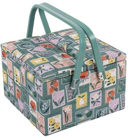 Hobby Gift Stor sylåda - Bomullstyg med broderikuddar och plasthandtag, innerbricka i hårdplast med fack, lock med ficka och snygg nålkudde 24,5 x 24,5 x 17 cm