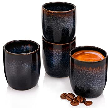 Sänger | Espressobecher Tokio 4 tgl, Espresso Cups 4 Personen, Steingut Espressotassen Set Spülmaschinenfest, Mokkatassen Handmade Blau-Schwarz mit Braunen Akzenten 70 ml | PREMIUM COLLECTION