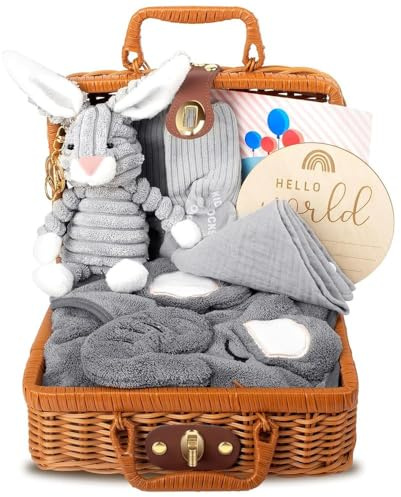 Babypresenter för födseln, nyfödd presentkorg pojke, 7-i-1 baby presentset födsel med babyfiltar, strumpor, presentlådor korgar, triangulär handduk, plyschdjur, gratulationskort, födelsekort