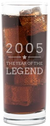 Dust and Things Graverat Highball-glas - Year of The Legend-design | födelsedagspresenter för män honom | milstolpe födelsedagsminne | rom glasgåva till pappa farfar bror vänner (NP147-HBG-2005)