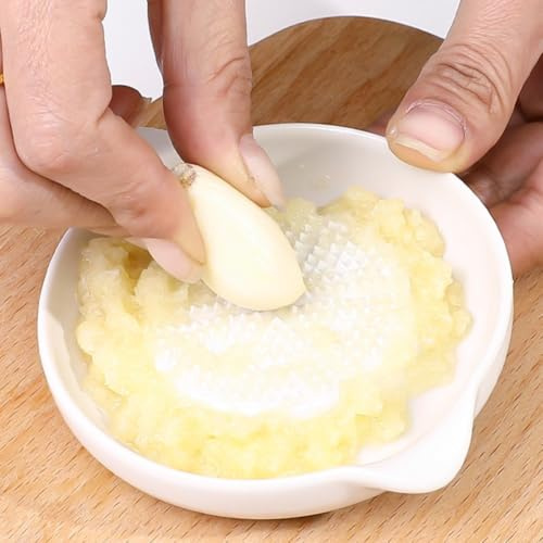 Plato rallador de porcelana para rallar manzanas, zanahorias, patatas, cebollas, ajo y especias, forma compacta optimizada para espacios de cocina pequeños