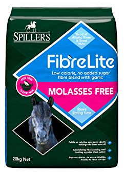SPILLERS Fibre Lite Molasses Free Horse Feed 20kg - Horse Feed Ideal For Feeding Alongside Compound Feeds or Balancers - Includes Chopped Alfalfa and Garlic for Horses