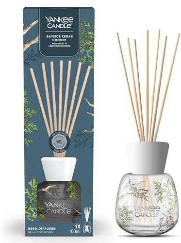 Yankee Candle Signature Reed Diffuser | Bayside Ceder | 100 ml | upp till 10 veckors doft | perfekta gåvor för kvinnor