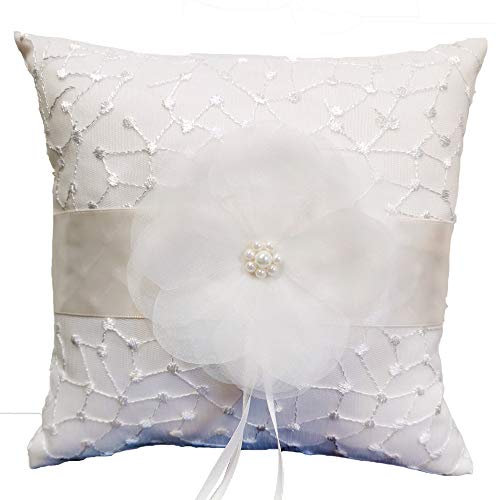 Ringkissen für die Hochzeit mit Blüte in Creme, Kissen für Trauringe mit Perlen und Stickerei, 18,5 x 18 cm
