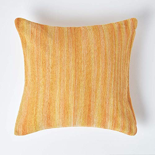 Homescapes Chenille-Kissenhülle in Streifen-Optik aus 100% Baumwolle, Terracotta-farbener Farbverlauf, Kissenbezug 60 x 60 cm für Zierkissen/Sofakissen mit Reißverschluss