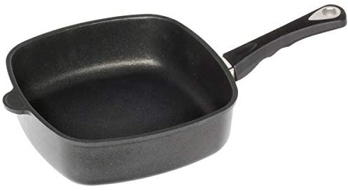 AMT Eckpfanne hoch aus Aluguss mit Stielgriff - Ausmaße 26 x 26 cm