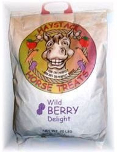 Haystack Wild Berry Horse Treats Healthy and Natural Mineral Food 20 lbs Bag