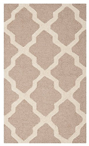 Safavieh Trellis Indoor Hand Tufted Rectangle Area Rug, Cambridge Collection, CAM121, in Beige / Ivory, 91 X 152 cm for Living Room, Bedroom or Any Indoor Space