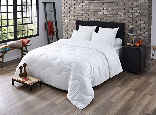 DODO - Couette Chaude Anti-Acariens Proneem 240 x 260 cm - Convient 2 Personnes - Tissu 50% Coton 50% Polyester - Garnissage 100% Polyester - Lavable en Machine à 40°C