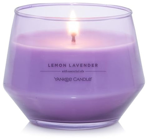 Yankee Candle Studio Duftkerze | Mittelgroße Kerze Lemon Lavender | Lang brennende Kerzen: 35-50 Stunden | Stilvoll designtes Glas mit lila Wachs | Perfekte Geschenke für Frauen