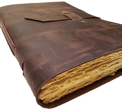 Large Vintage Leather Photo Album with Buckle Closure - Scrapbook Style Pages, Gift Box Included - Holds 200 4x6 or 5x7 Photos