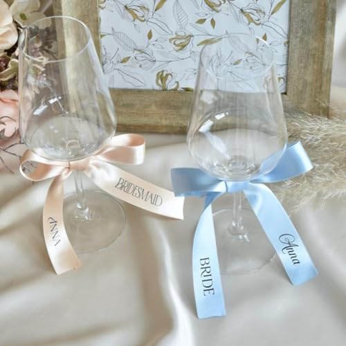 Nœuds en ruban de satin personnalisé pour verre à vin, étiquette de nom personnalisée en ruban, marque-places de mariage, nœud pour verre à cocktail/vin, étiquettes de nom de boisson pour mariage