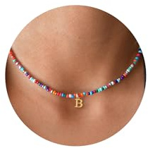 TINGN Collane colorate con iniziali di perline per ragazze e donne, collana con perline fatte a mano, delicata collana girocollo con perline bohémien, collana con iniziali per donne, ragazze, gioielli