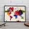 Druck auf Weltkarte umrahmen. WORLD MAP. Plakat mit Aquarellbildern Welt Stil. Print-Karten. Wohnkultur. 24x30 Größe Blätter für die Gestaltung. Hochwertige 250 Gramm Papier