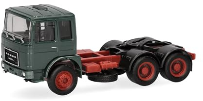 Herpa Lastbilsmodell Roman Diesel dragbil 3-axlig (6x4), mossgrön, miniatyr i skala 1:87, samlarobjekt, Made in Germany, plast