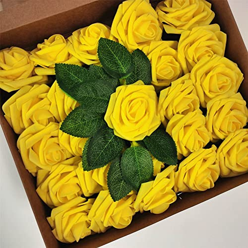 HAOSHICS 25 pezzi di fiori artificiali, rose in schiuma realistiche al tatto, rose finte con stelo per bouquet da sposa, San Valentino, baby shower, feste, decorazioni per casa, ufficio, hotel (giallo