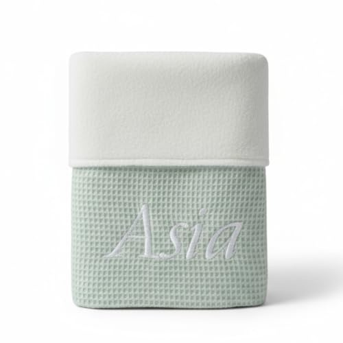 variouss Manta bebé Personalizada con Nombre Bordado 70x100 cm, Manta Waffle + coralina Suave y cálida, Unisex para niña y niño, Manta recién Nacido, Regalo Original para bebé